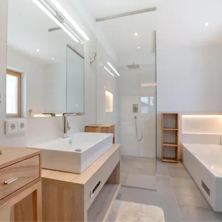 Chalet Remy Mountain View---contact #whatsap Before Booking # -i-43--681--8157--1600- *